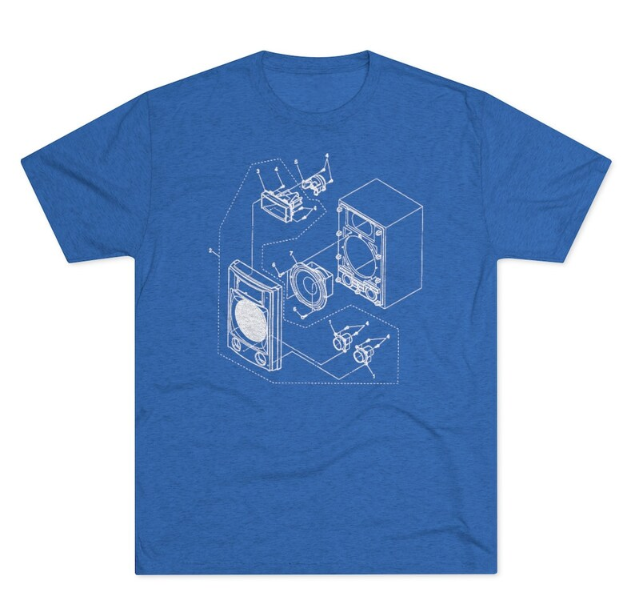 a blue t - shirt with a drawing of a washing machine