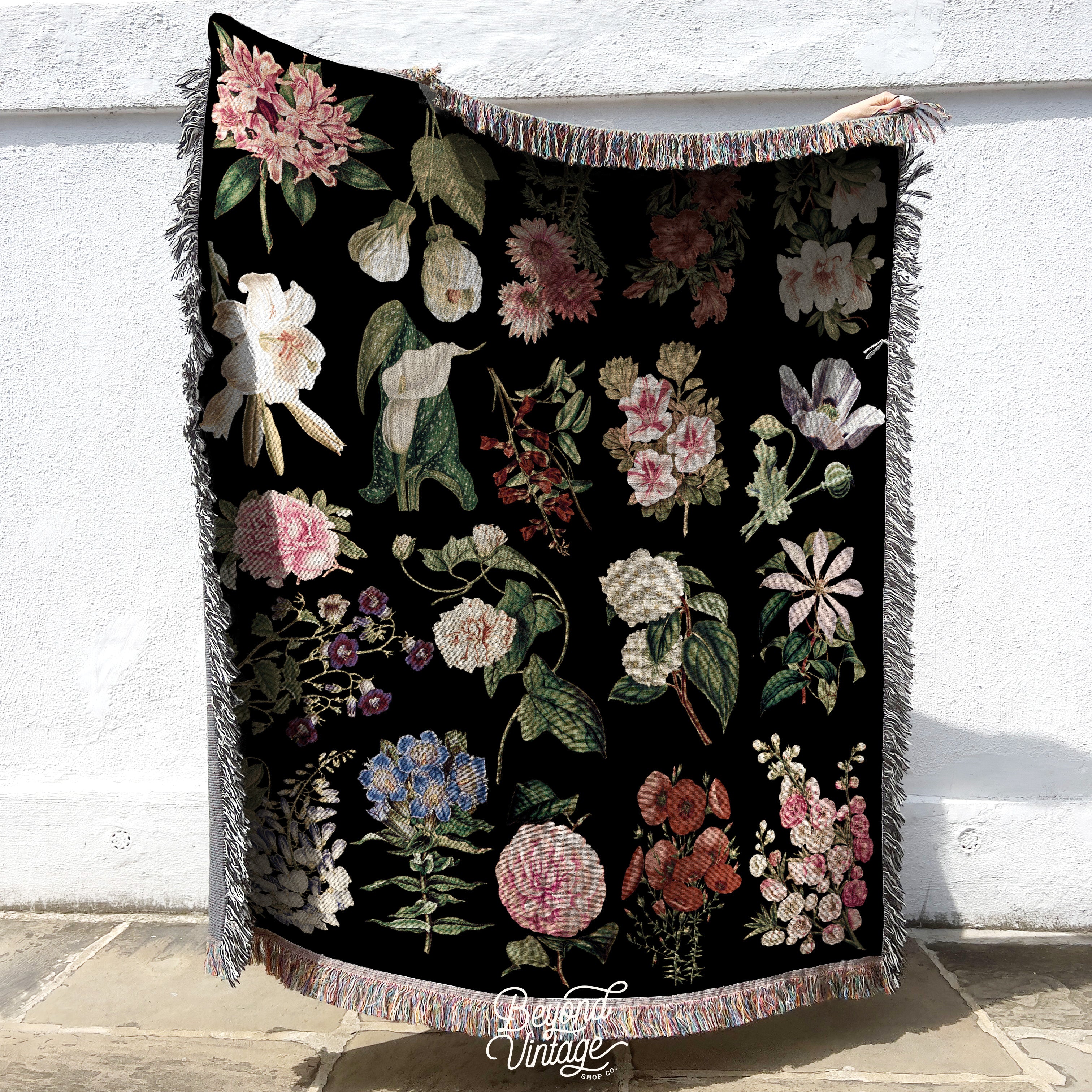 Black Blanket, Black Floral, Floral Blanket, Botanical Blanket, Black Flowers, Botanical Throw, Plant Blanket, outlets Vintage Floral, Vintage Throw